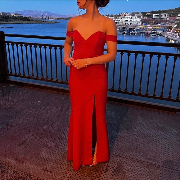 NBD Maracuya Gown in Red (Revolve) | Size Small | NWT - Picture 11 of 12